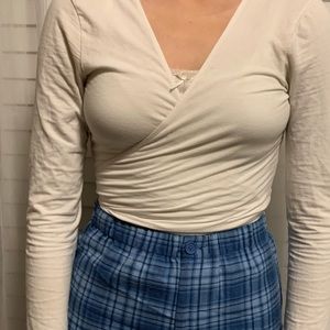 Brandy Melville wrap top